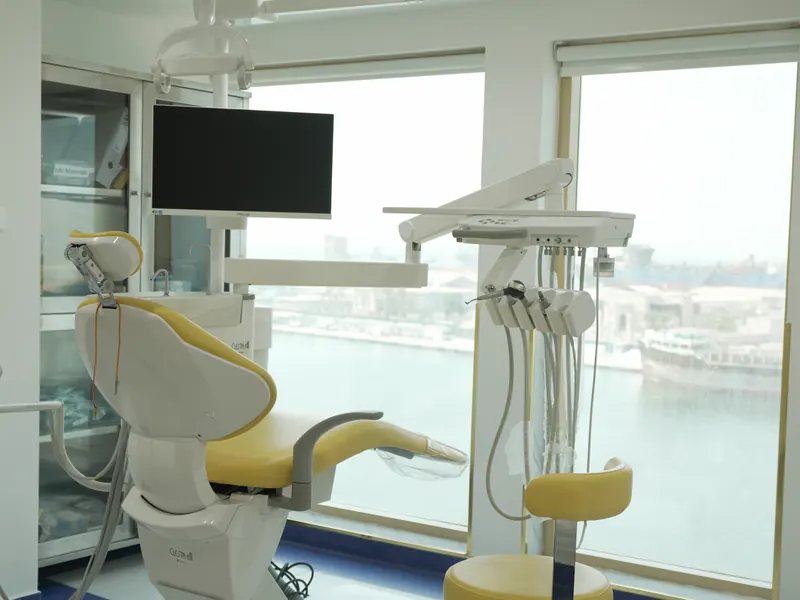 Dental treatment room